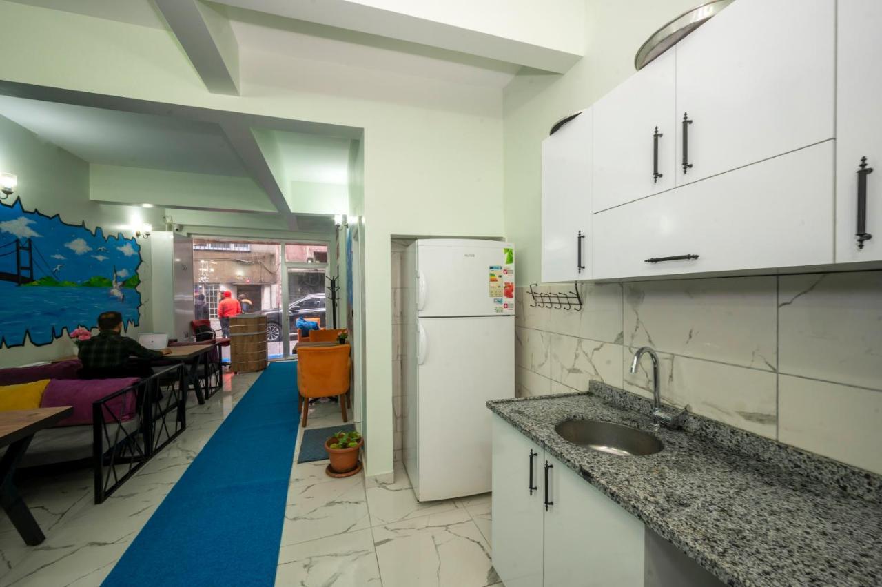 Xalila Hostel & Cafe Ladies Room Стамбул Экстерьер фото